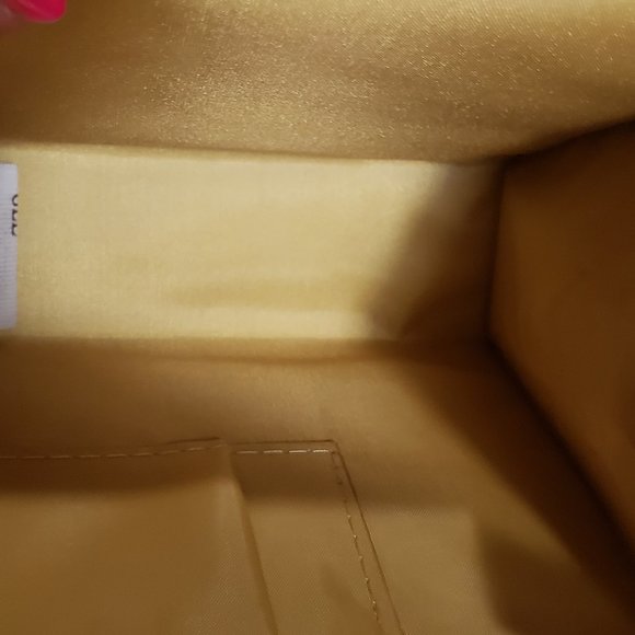 Sleek Stylish Formal Clutch - Picture 5 of 9